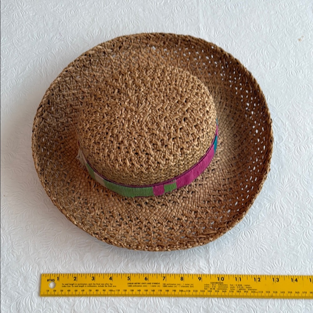 Stylish Woven Straw Hat with Multicolor Band